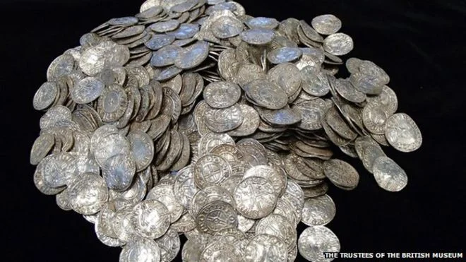 5,200 Anglo-Saxon Coins Found with a Metal Detector Go on Display in London