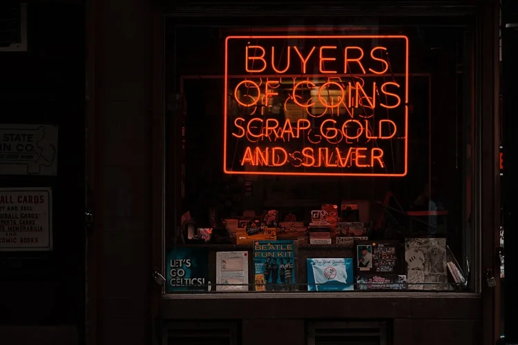 Should You Take Your Gold, Silver and Platinum Scrap to a Pawnshop Instead of a Precious Metal Refinery Near You?