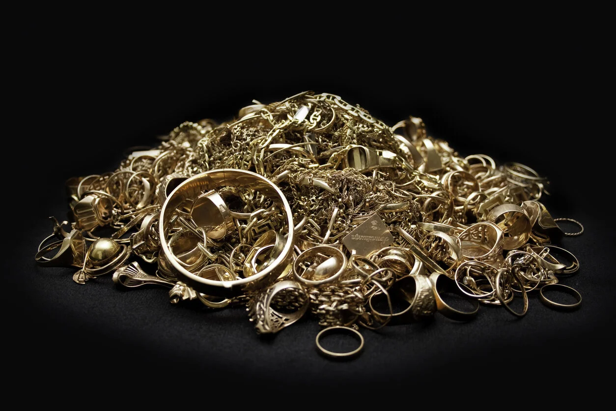 What Are the Best Companies for Selling Gold-Filled Scrap Material?